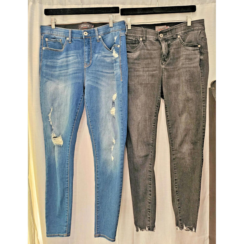 Torrid Grey Bombshell Skinny & Premium Sky High Lt denim High-Rise Jeans sz 12R